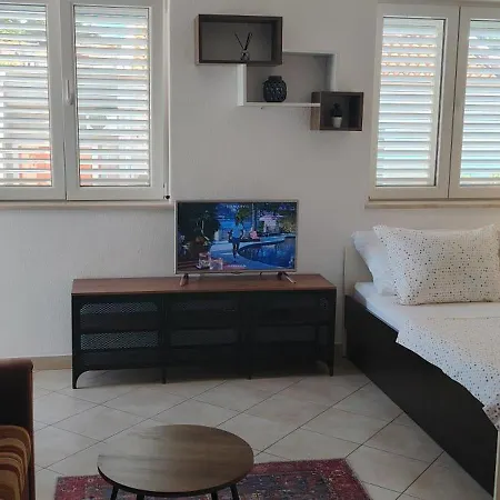 Apartment Summer